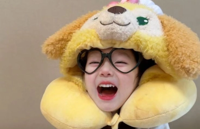Avatar bé gái dễ thương thể hiện sự ngọt ngào, đáng yêu