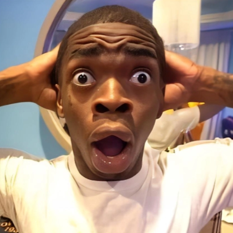 Khi nhận ra quên deadline: ảnh meme anh da đen ôm đầu