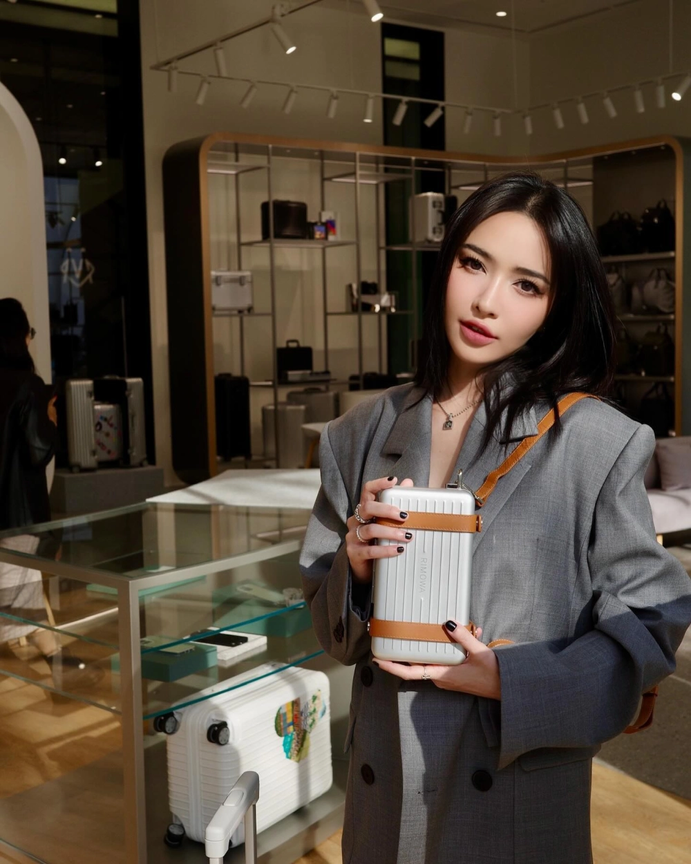 Hình ảnh lém lỉnh và ngọt ngào của Một cú lừa Bích Phương