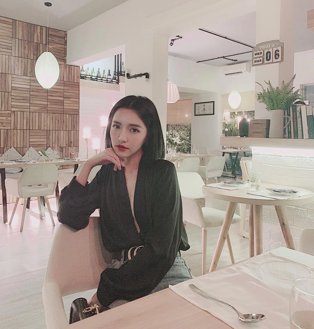 Hình ảnh rạng rỡ của Nhạc trẻ và pop hiện đại qua giọng hát Bích Phương