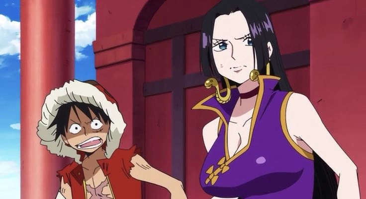 Ảnh Luffy và Boa thể hiện sự đối lập nhưng đầy cuốn hút