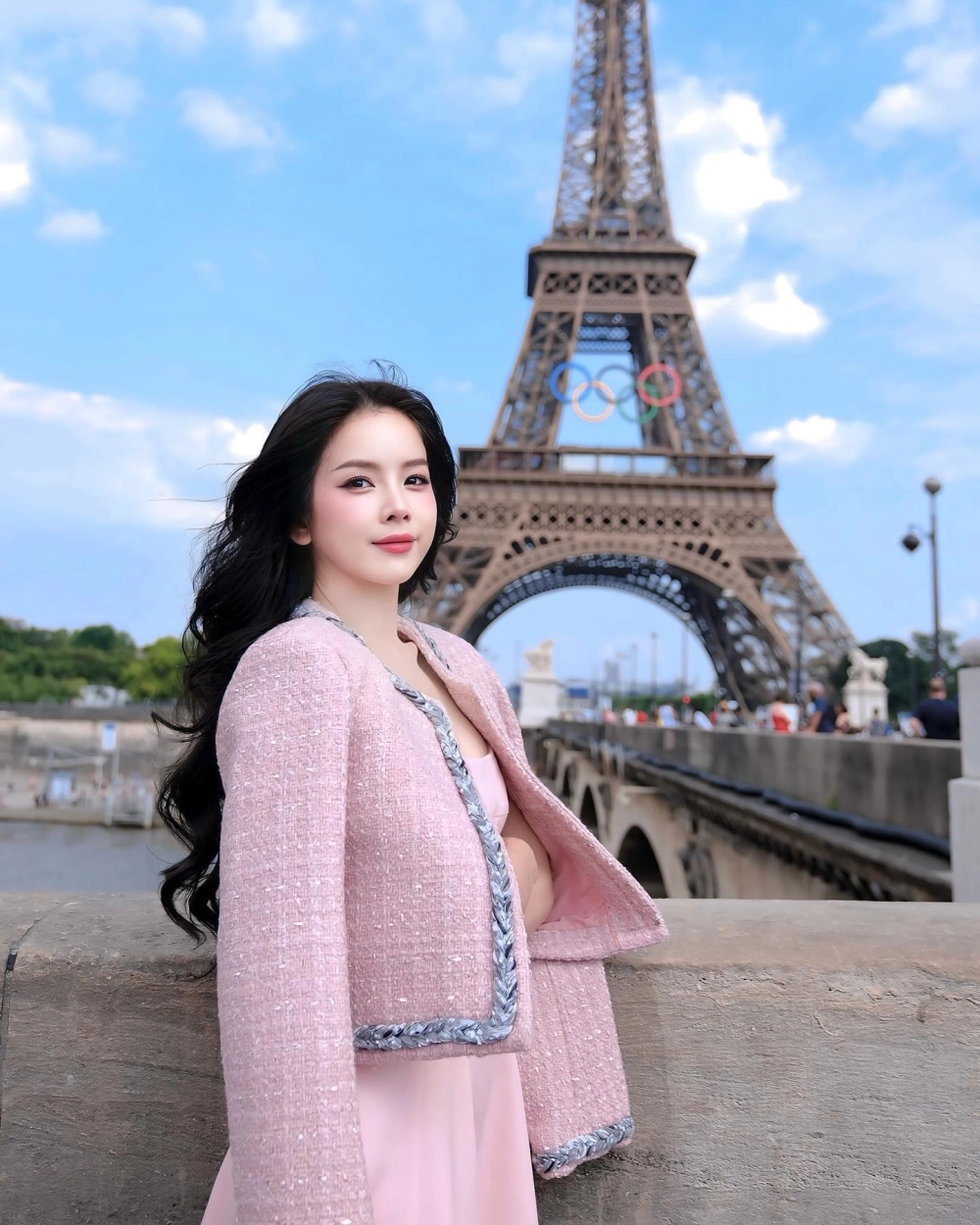 Hành trình thay đổi ấn tượng của DJ Mie ngày xưa