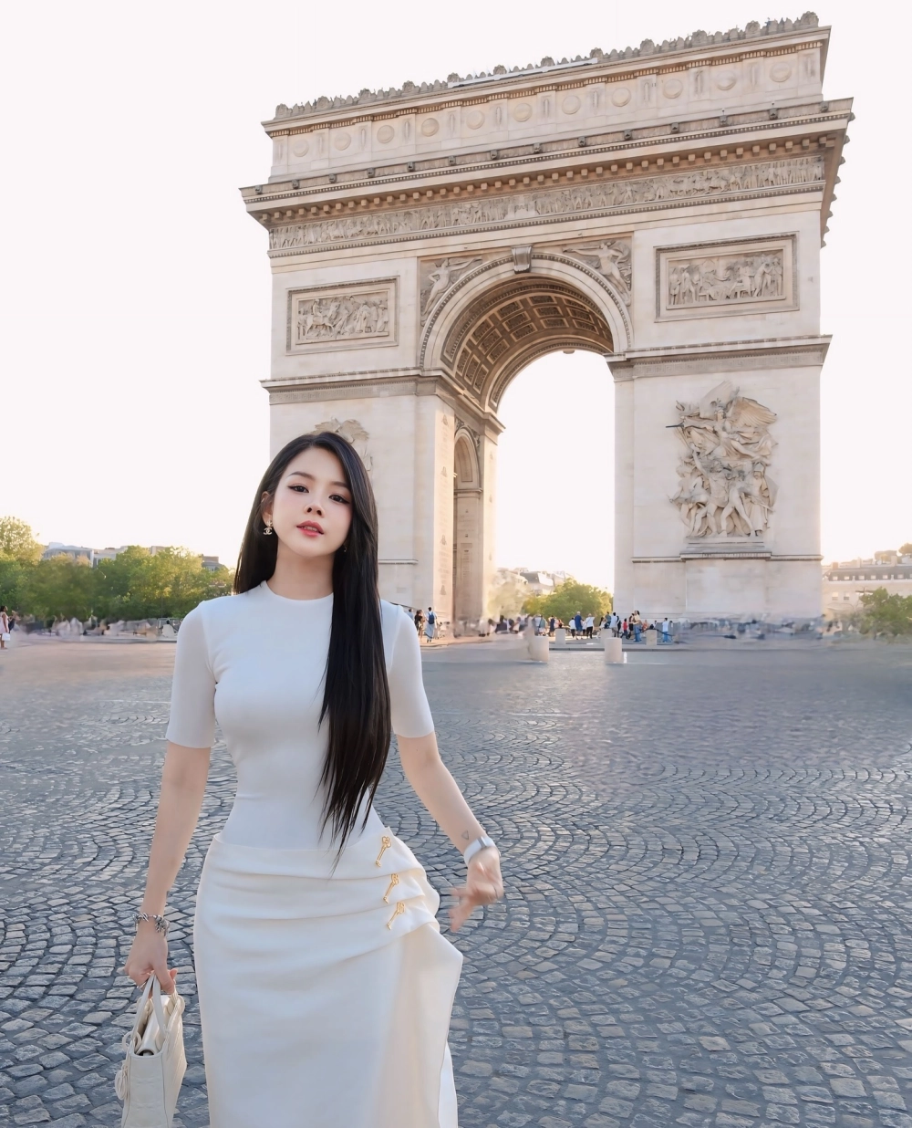 Khám phá tiểu sử đầy đủ trên DJ Mie wiki