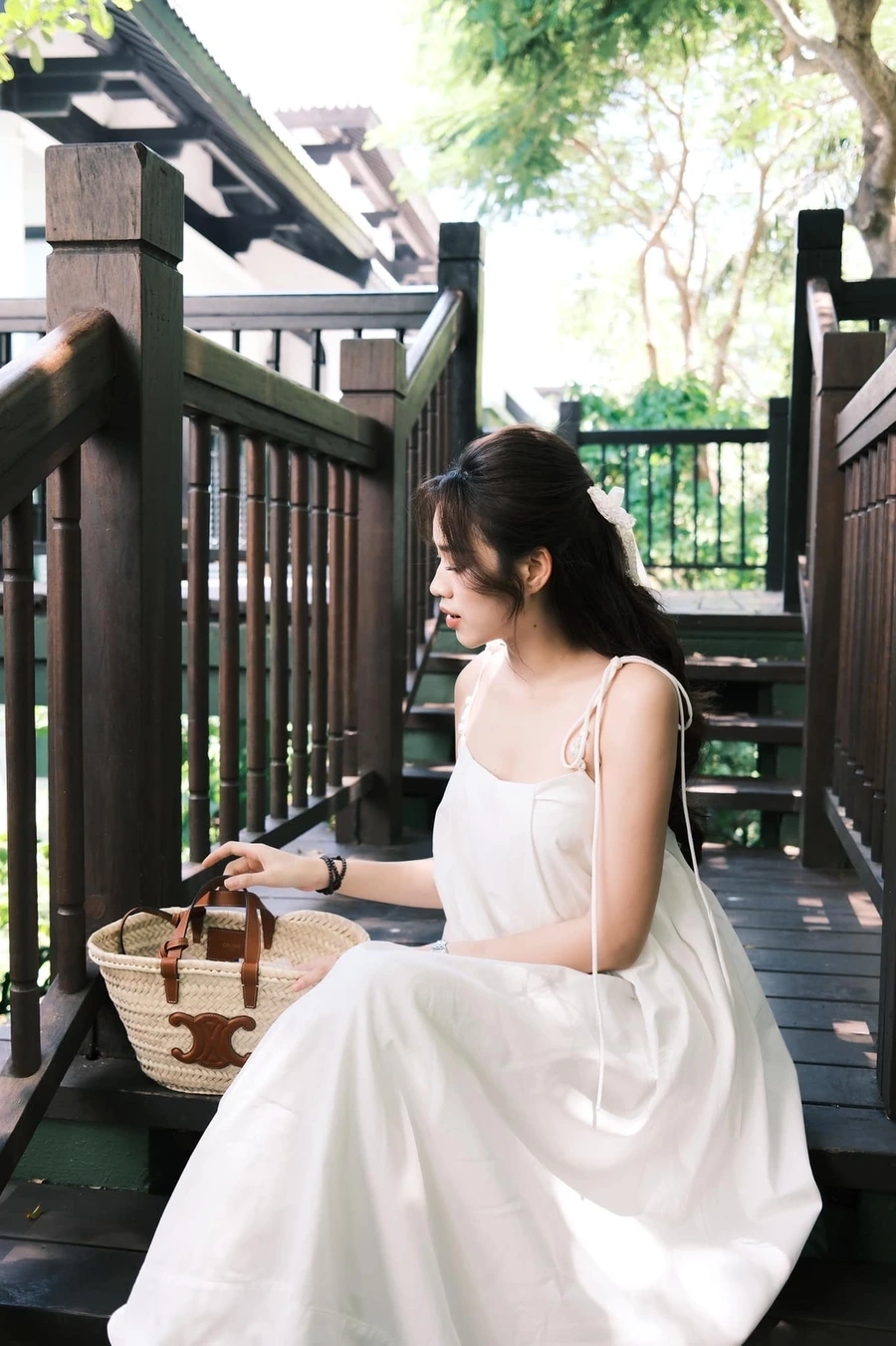 Tin tức về hoa hậu Đỗ Thị Hà nóng hổi, thu hút sự chú ý của cộng đồng mạng
