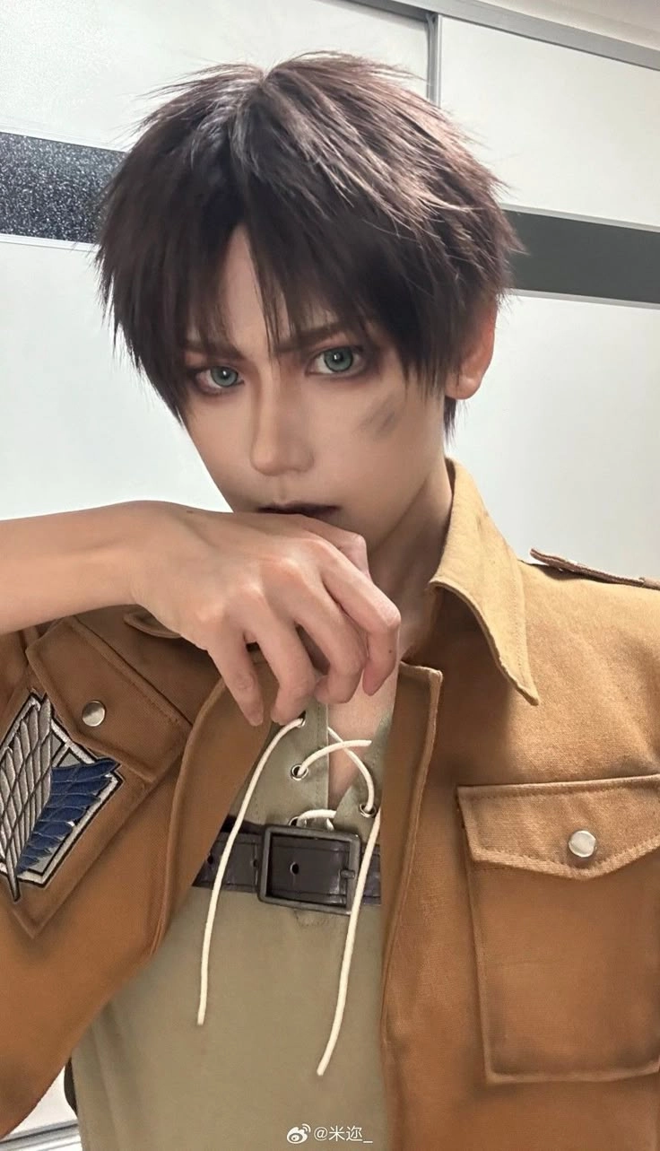 Cosplay Eren tái hiện hình ảnh chiến binh mạnh mẽ nhất