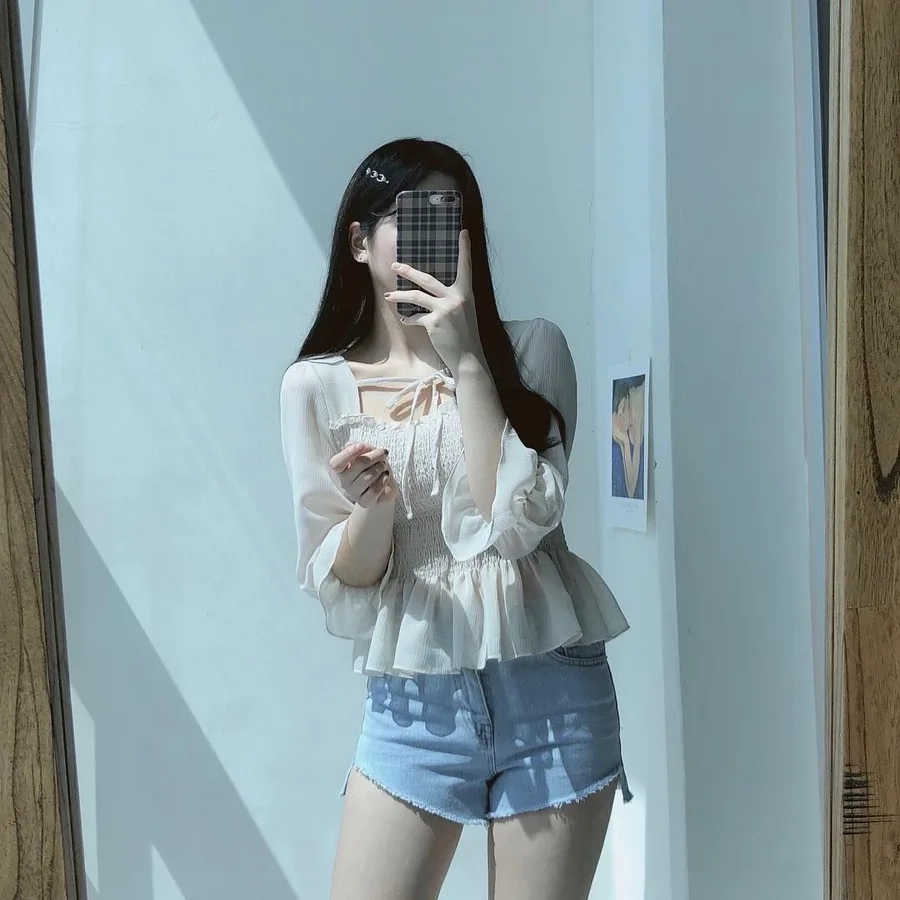 Ảnh avatar đẹp cho con gái che mặt bí ẩn độc đáo khó rời mắt