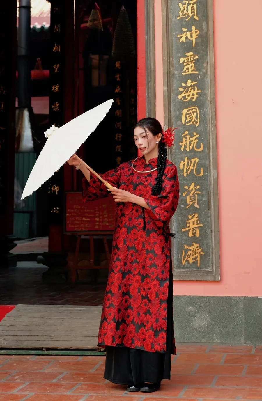 Blazer nữ dáng dài hiện đại thanh lịch tôn dáng đẹp chuẩn phong cách