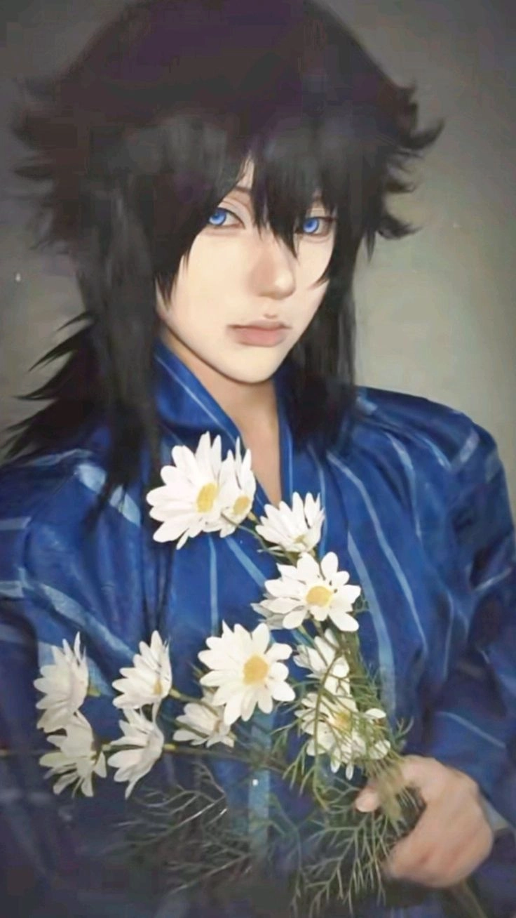 Giyuu Tomioka cosplay từng đường nét sắc sảo tuyệt vời