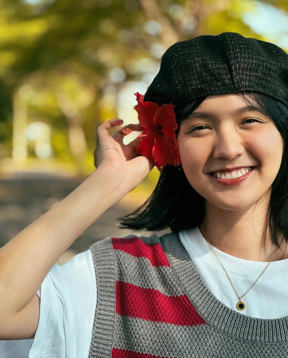 Cuộc sống kín tiếng khiến fan tò mò Hải Tú bây giờ ra sao