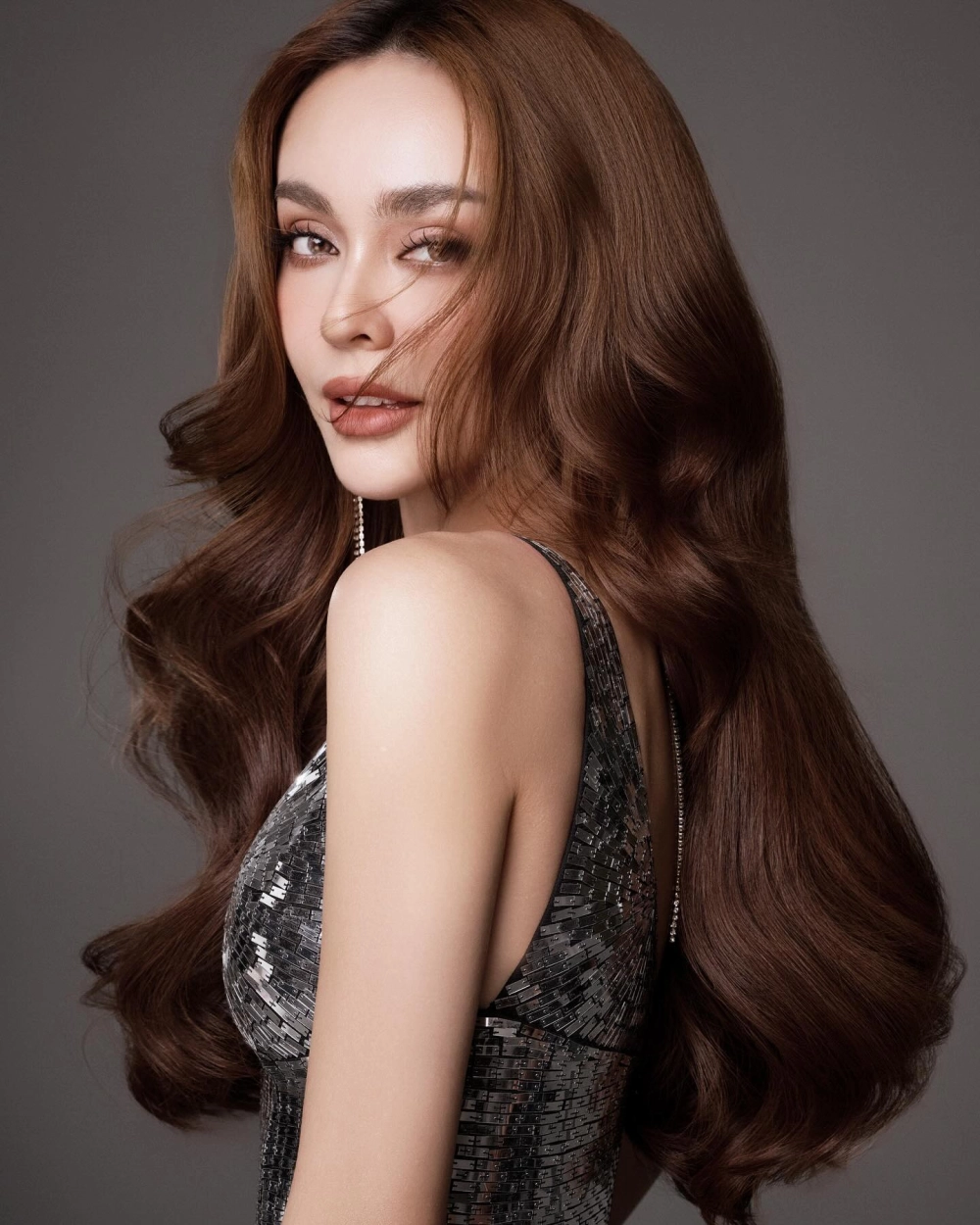 Hoa hậu H Hen Niê làm từ thiện bền bỉ lan tỏa yêu thương đến cộng đồng