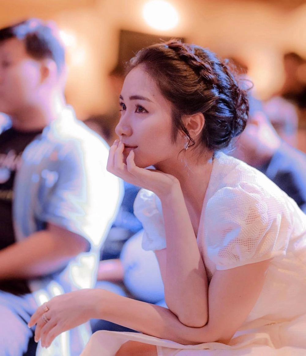 Nét đẹp tươi tắn của xuân ơi xuân hoà minzy đón mùa lễ hội