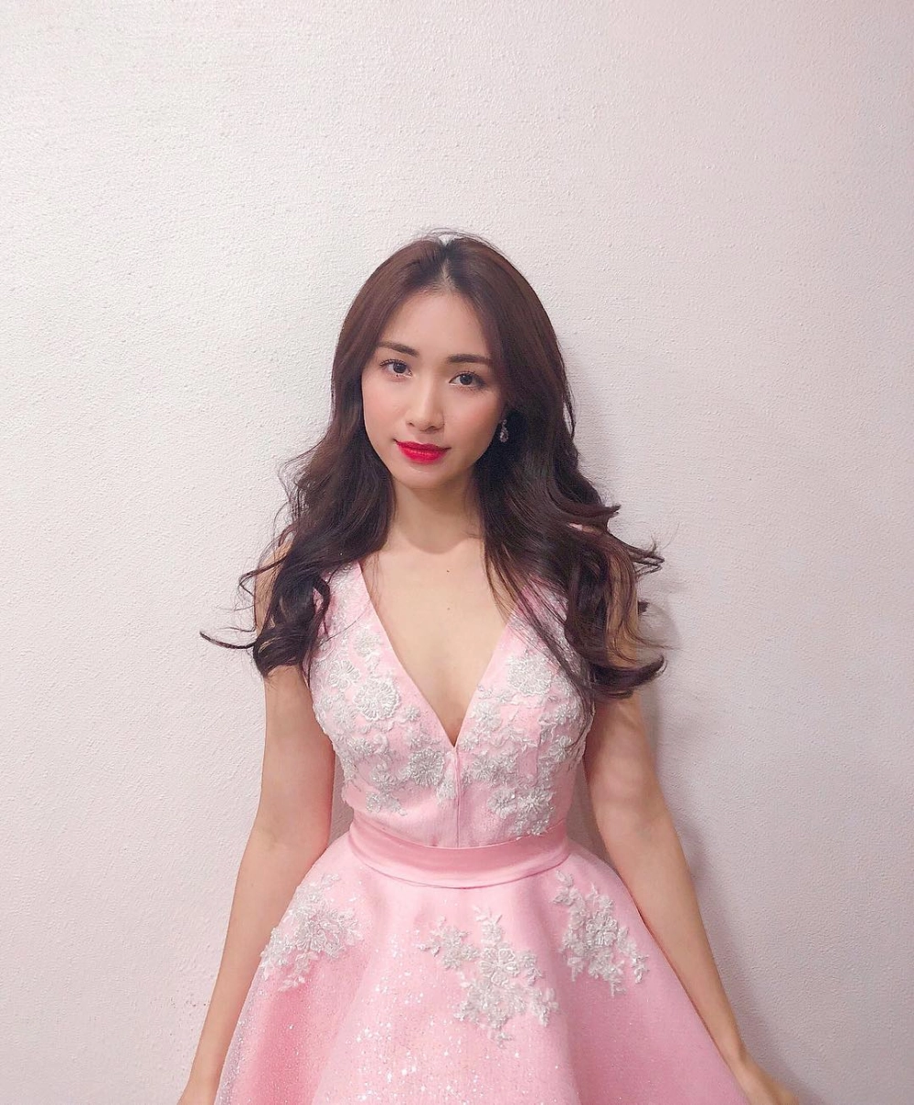 Hình ảnh mạnh mẽ của sao nhập ngũ hoà minzy ghi điểm tuyệt đối