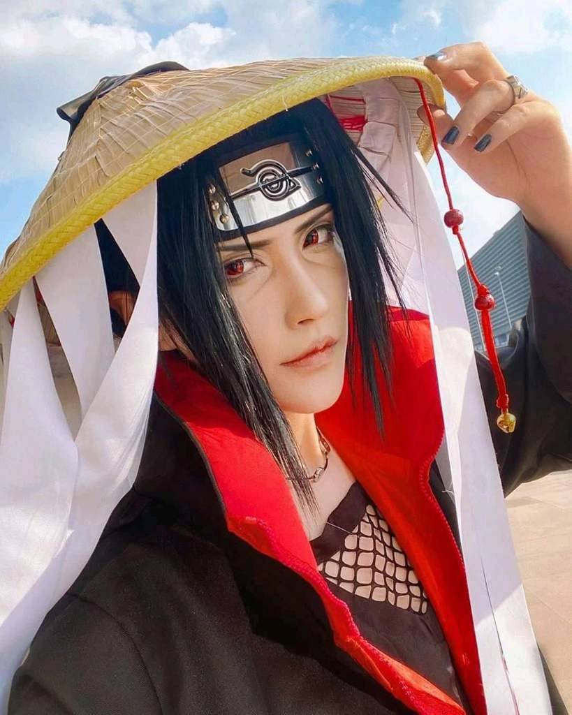 Cosplay Itachi Uchiha màn tái hiện đầy ấn tượng của fan hâm mộ