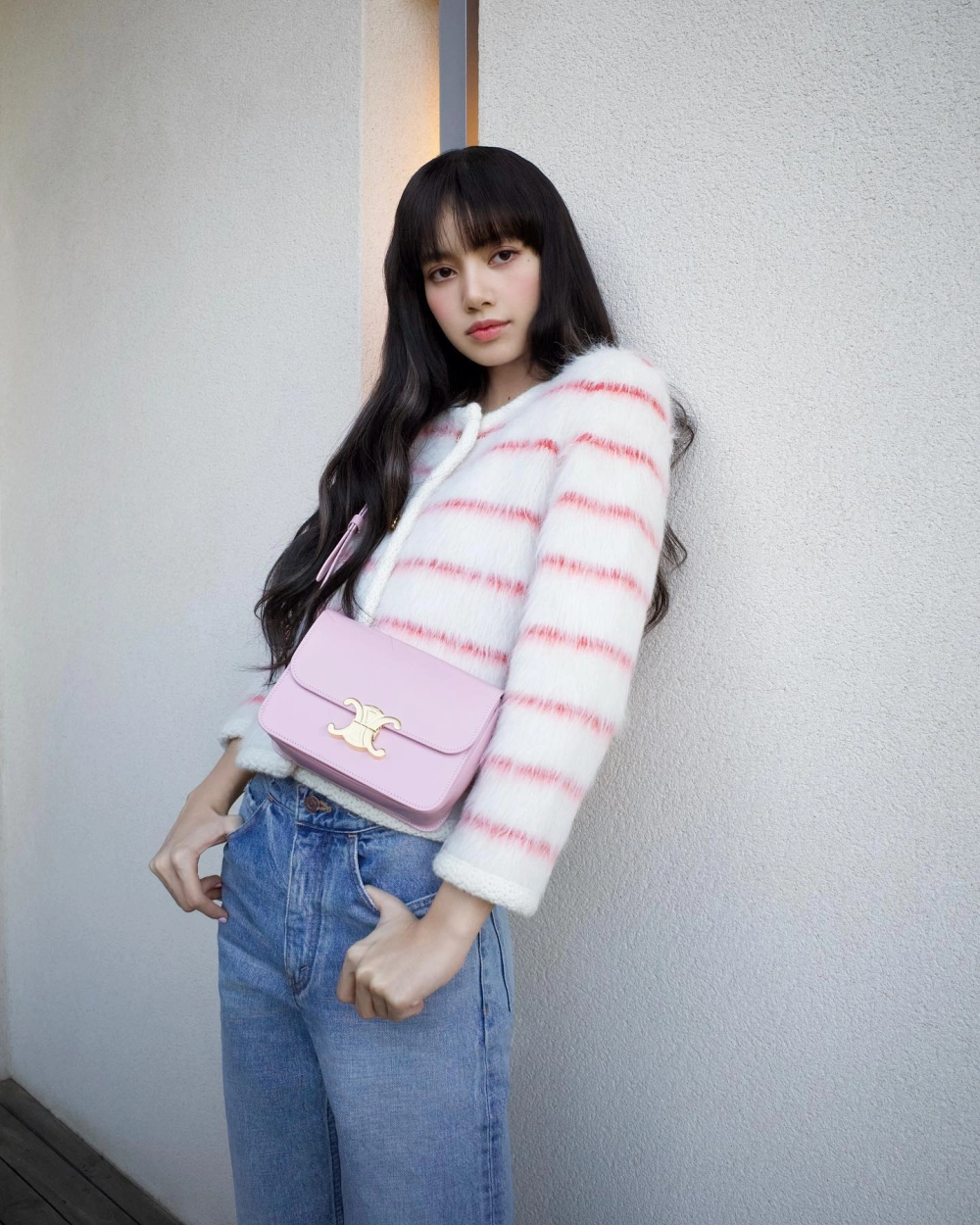 Celine lisa 2022 lột xác thời thượng trong bộ hình quảng bá ấn tượng