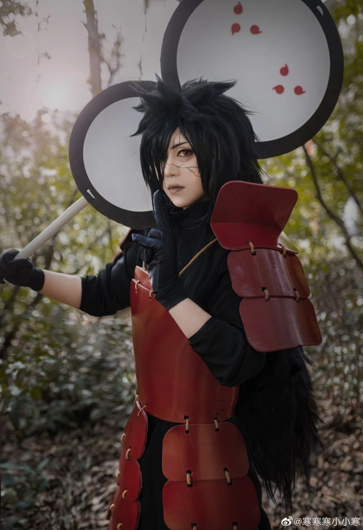 Cosplay Madara Uchiha vẻ ngoài lạnh lùng đầy uy nghiêm