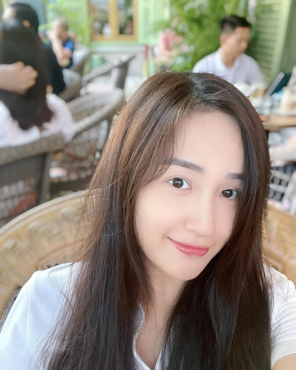 Thông tin Mai Phương tước vương miện là tin đồn hay sự thật