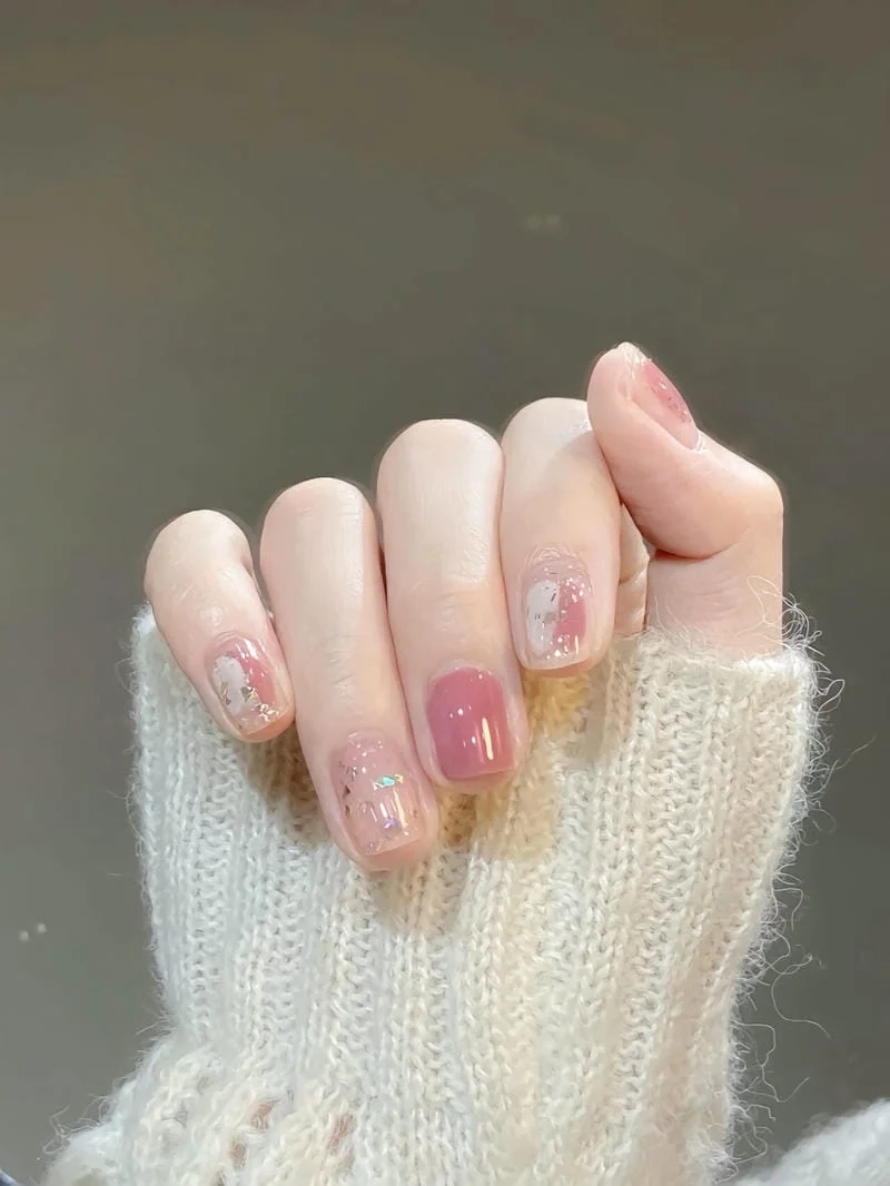 Nail xinh đơn giản phù hợp với mọi phong cách thời trang