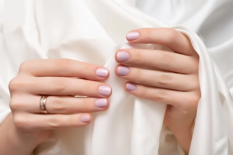 Nail xinh trơn nhưng không hề đơn điệu