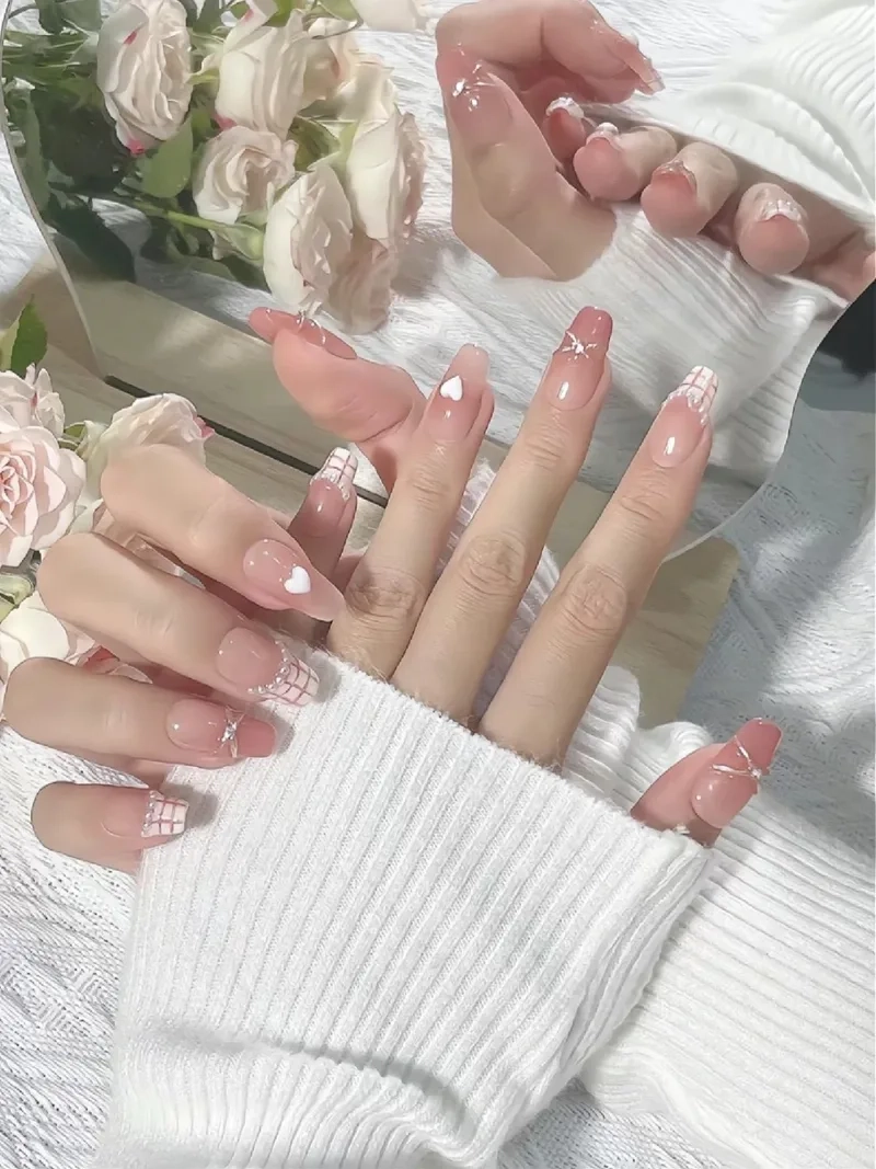 Mẫu nail đẹp đơn giản nàng có thể thử ngay