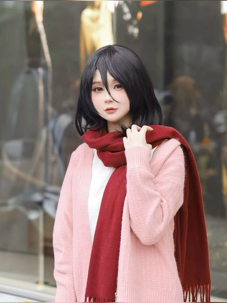 Cosplay Mikasa vẻ đẹp lạnh lùng và cuốn hút như trong anime