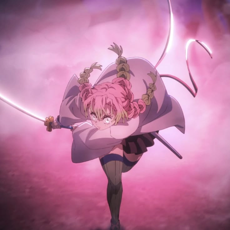 Demon Slayer luyến trụ với Mitsuri đầy sức hút