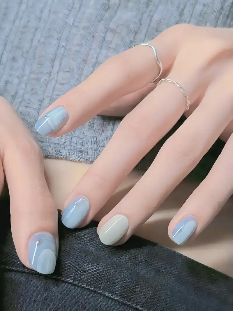 Móng xinh đi biển giúp nàng tự tin khoe cá tính
