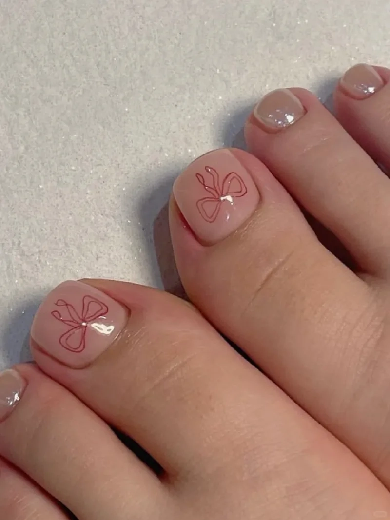 Nail tay chân đơn giản phù hợp với mọi dịp