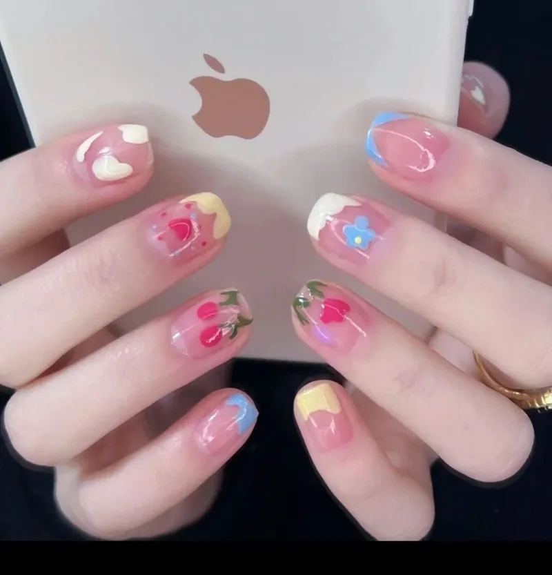 Mẫu móng tay cute giúp nàng luôn rạng rỡ
