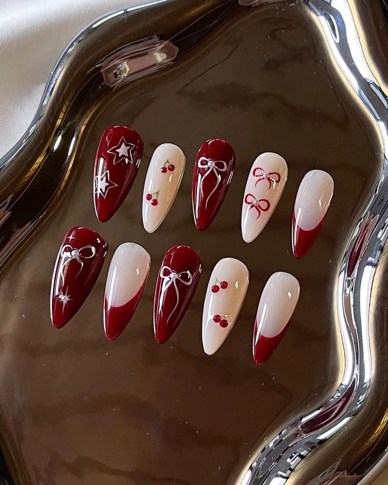 Nail box màu đỏ tiện lợi cho nàng thích thay đổi phong cách