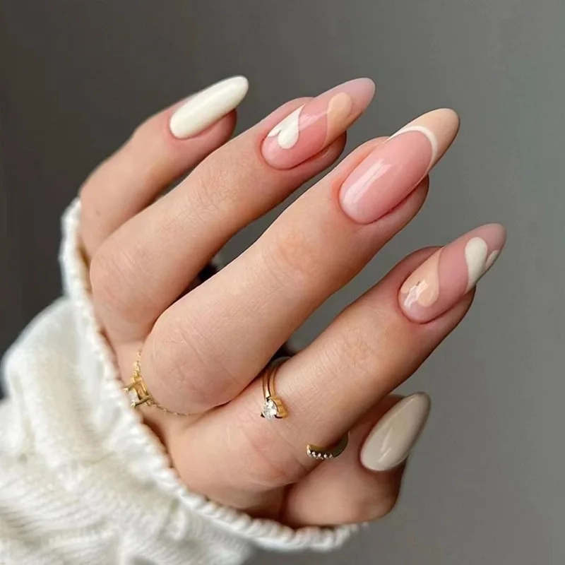 Nail đơn giản cho học sinh móng dài mang phong cách thanh lịch