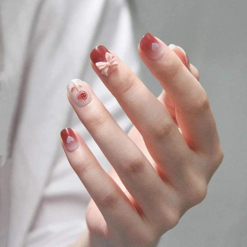 Kiểu móng tay nhẹ nhàng giúp nàng luôn tự tin với bộ móng xinh
