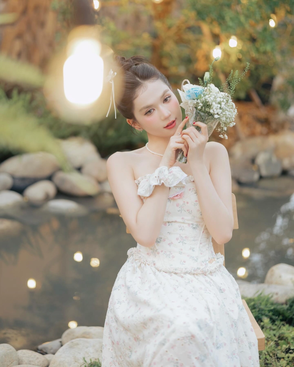 Ao tam ngoc trinh giúp khoe dáng nuột nà cùng vẻ đẹp không tì vết