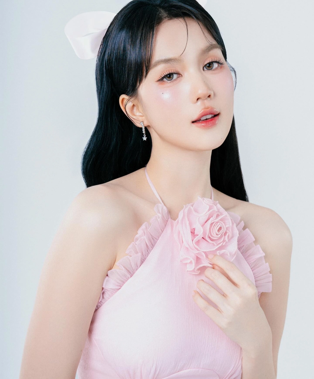 Anh ngoc trinh bikini khoe body không góc chết cùng bikini thời thượng