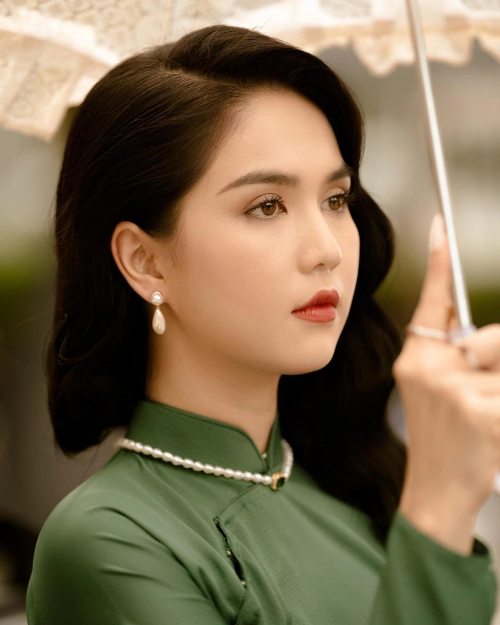 Anh của ngọc trinh chia sẻ khoảnh khắc đời thường gần gũi và thân thiện