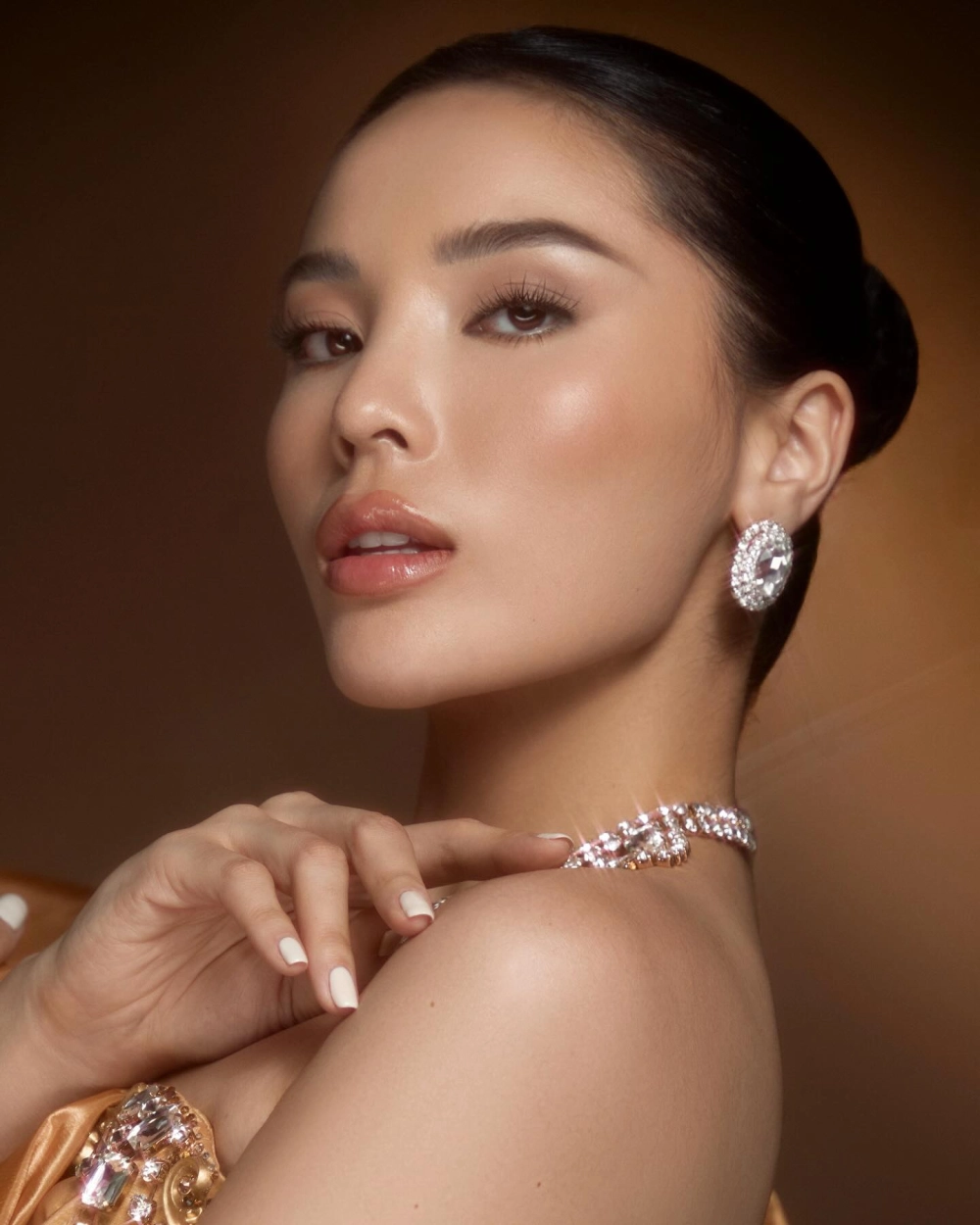 Sự thật thú vị về Hoa Hậu Kỳ Duyên Không Đọc Sách