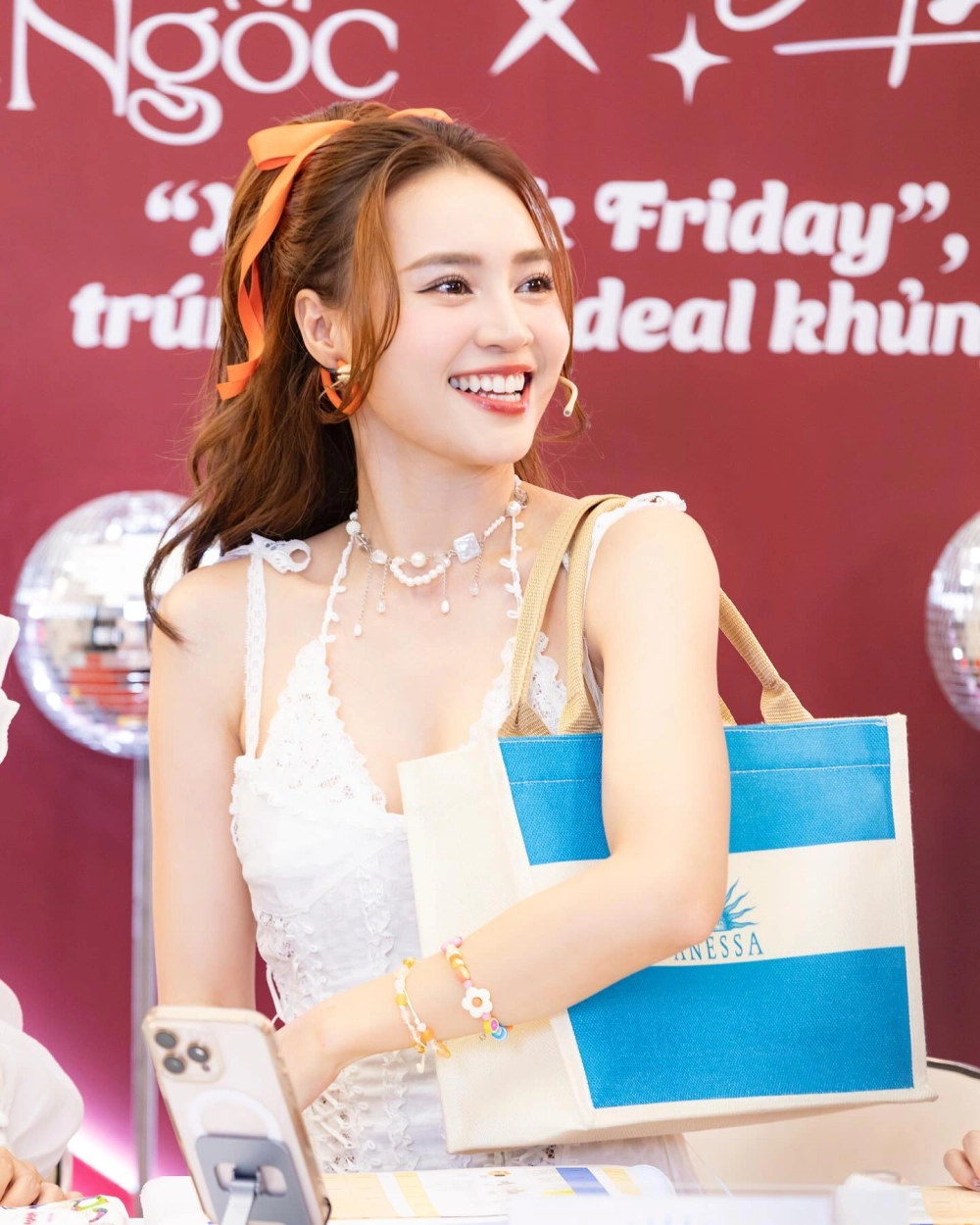 Tổng hợp khoảnh khắc đáng nhớ Ninh Dương Lan Ngọc 2018 đầy sức sống