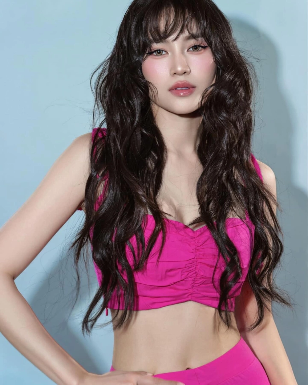 Hình ảnh 1990 Ninh Dương Lan Ngọc trẻ trung và quyến rũ