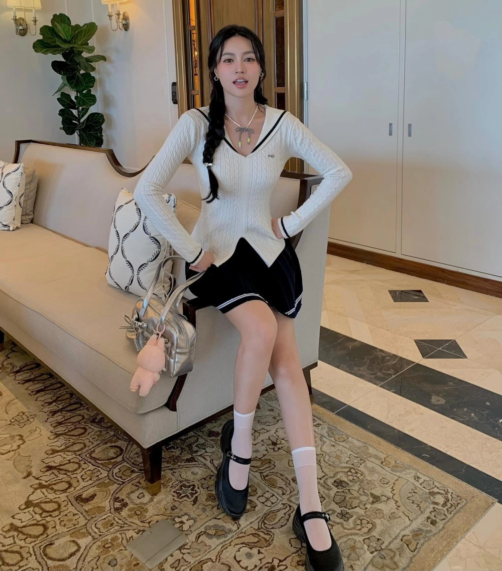 Khám phá Cuộc Sống Của Ninh Dương Lan Ngọc sau ánh hào quang