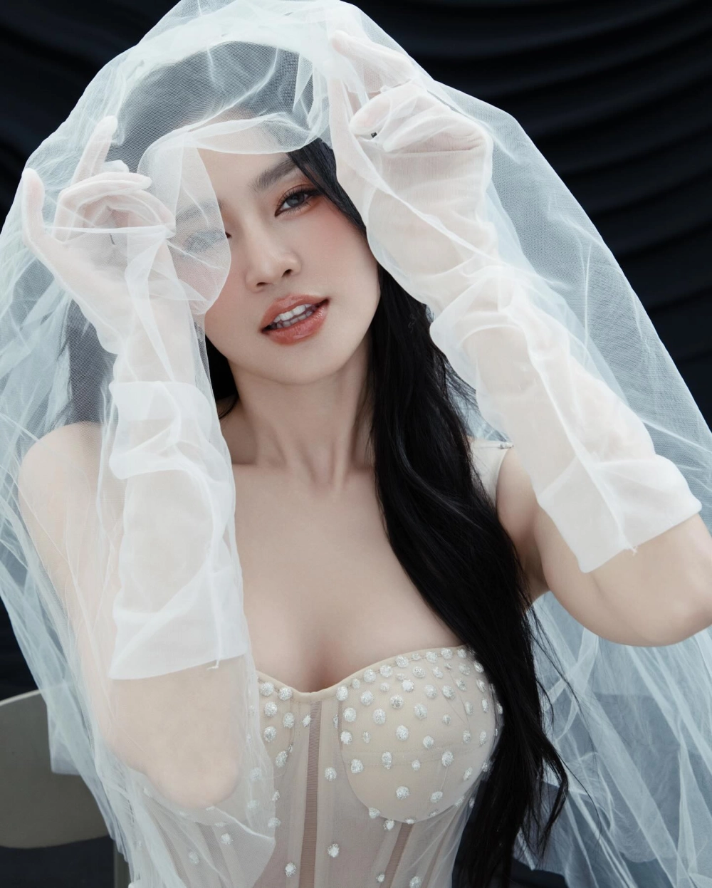 Ngắm nhìn ảnh k7 nữ năng động và tỏa sáng trong từng khung hình