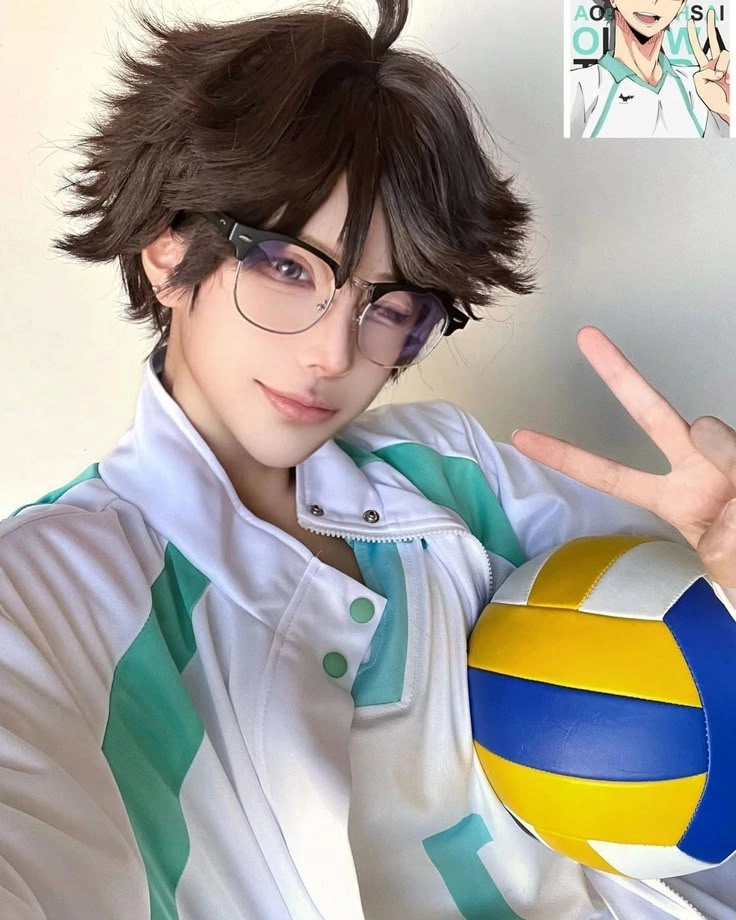 Oikawa Cosplay hóa thân hoàn hảo thành đội trưởng quyến rũ