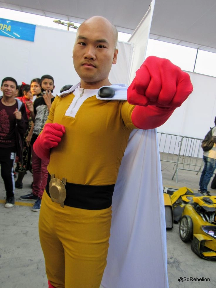 Cosplay Saitama màn hóa thân đơn giản nhưng đầy ấn tượng của fan hâm mộ