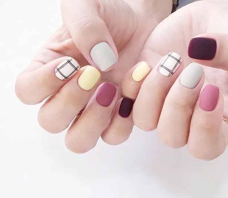 Nail sơn lì đẹp phù hợp với mọi phong cách từ nhẹ nhàng đến cá tính