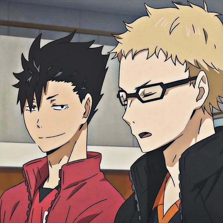 Kuroo Tsukishima hai trung chắn với phong cách trái ngược tạo nên sự kết hợp đặc biệt