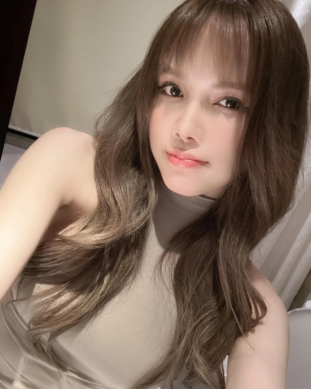 Bộ ảnh gái k6 xinh với phong cách nhẹ nhàng và cực kỳ cuốn hút