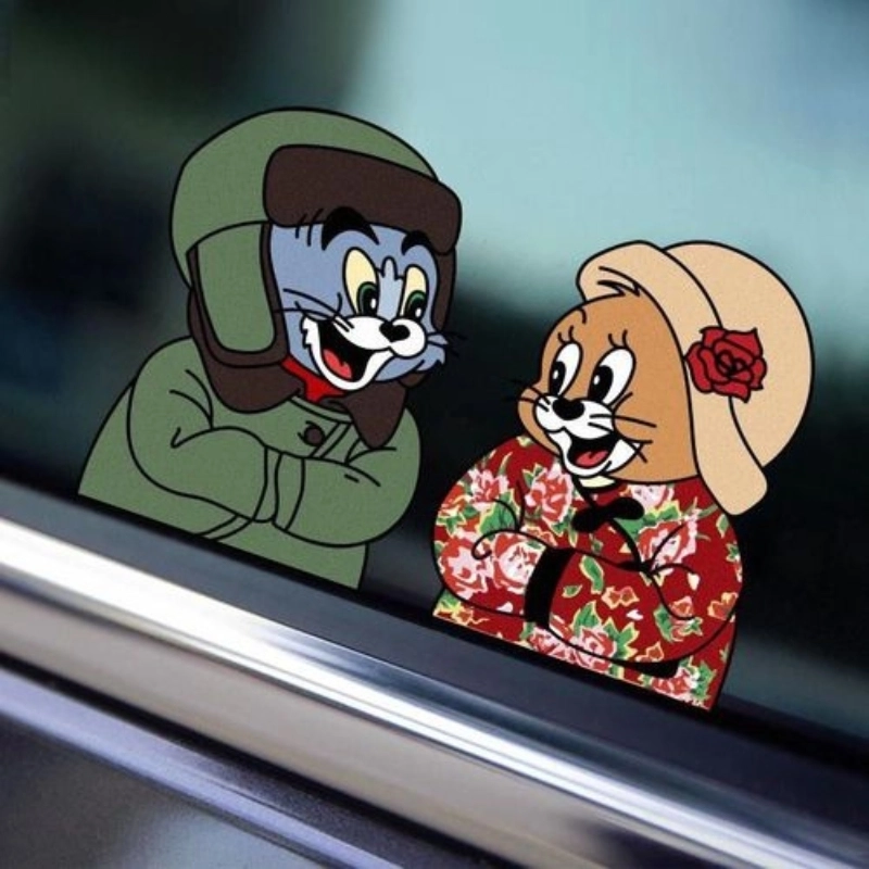 Tom and jerry smile meme Nụ cười bí hiểm của Jerry khiến bạn liên tưởng gì