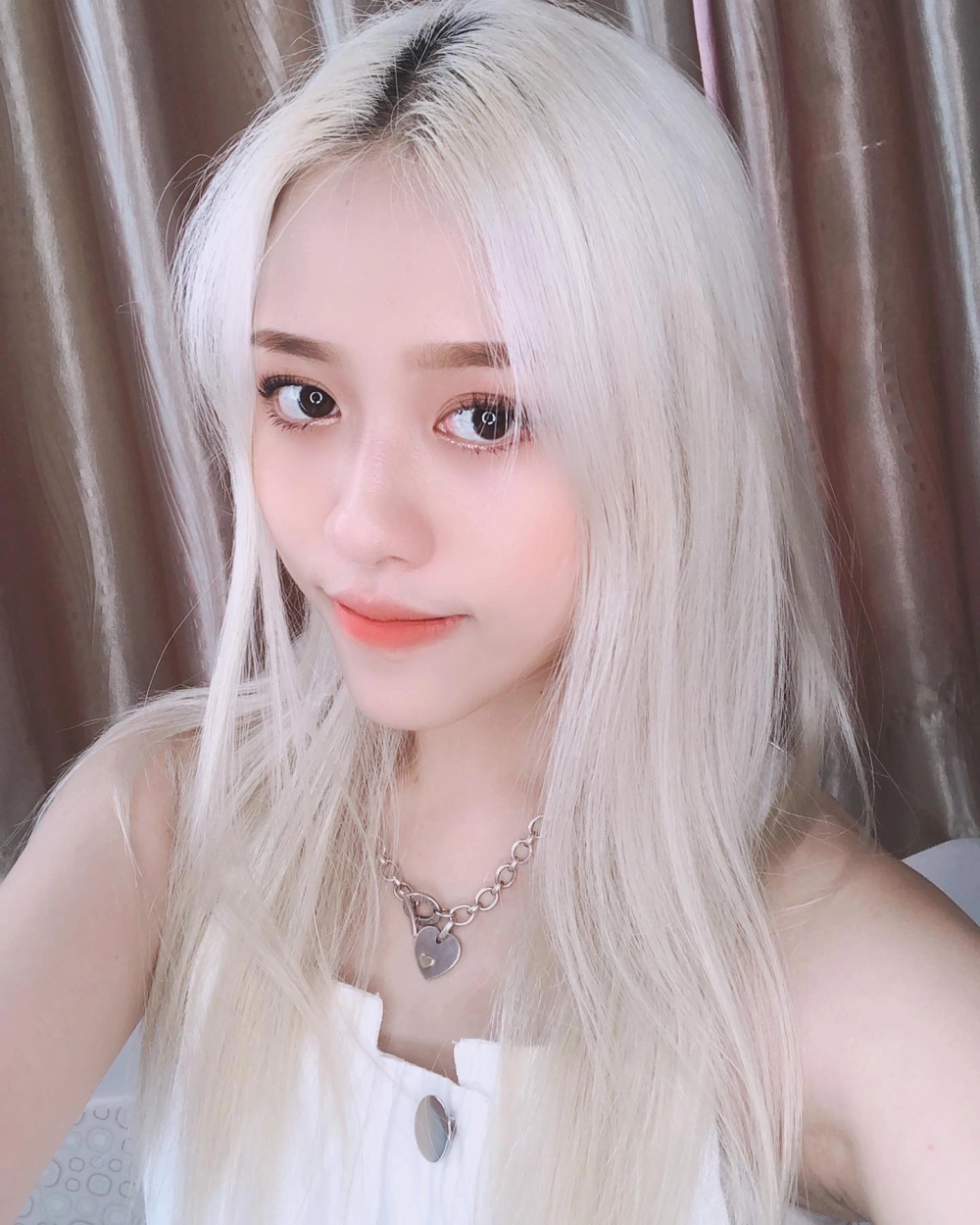 Trang chính thức Trà Đặng Official cập nhật video mới nhất