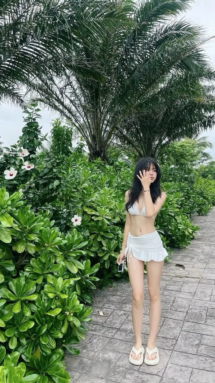 Gái xinh mặc váy ngắn TikTok tạo nên hình ảnh xinh đẹp và dễ thương