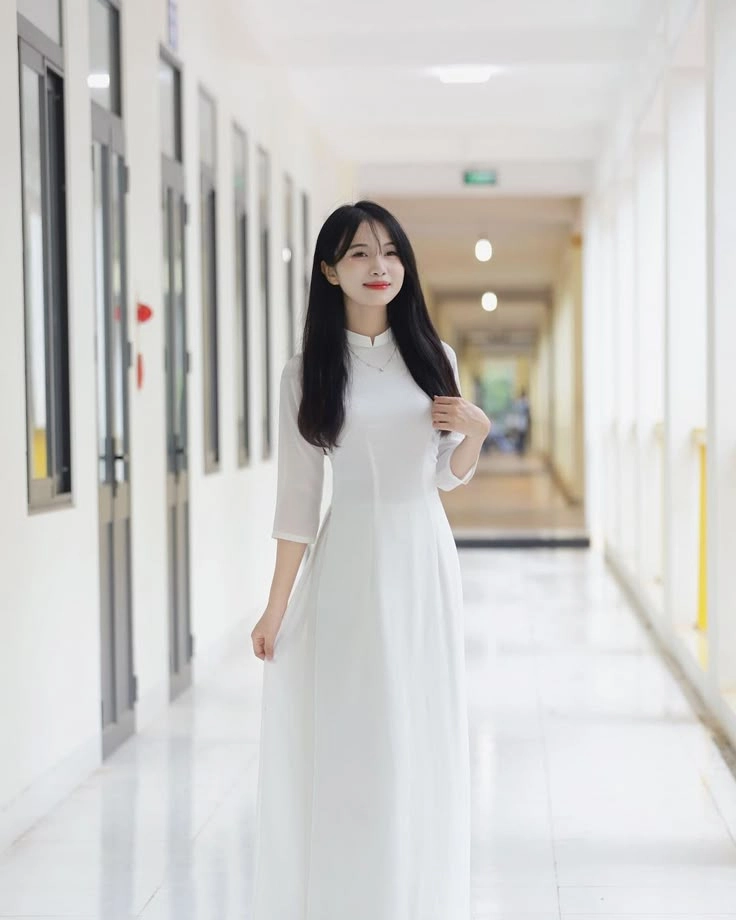 ảnh đẹp nữ sinh áo dài nhẹ nhàng tuổi học trò