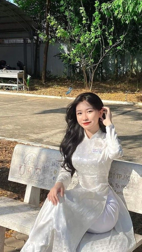 hình ảnh áo dài học sinh đẹp thanh xuân cho avatar nữ áo dài