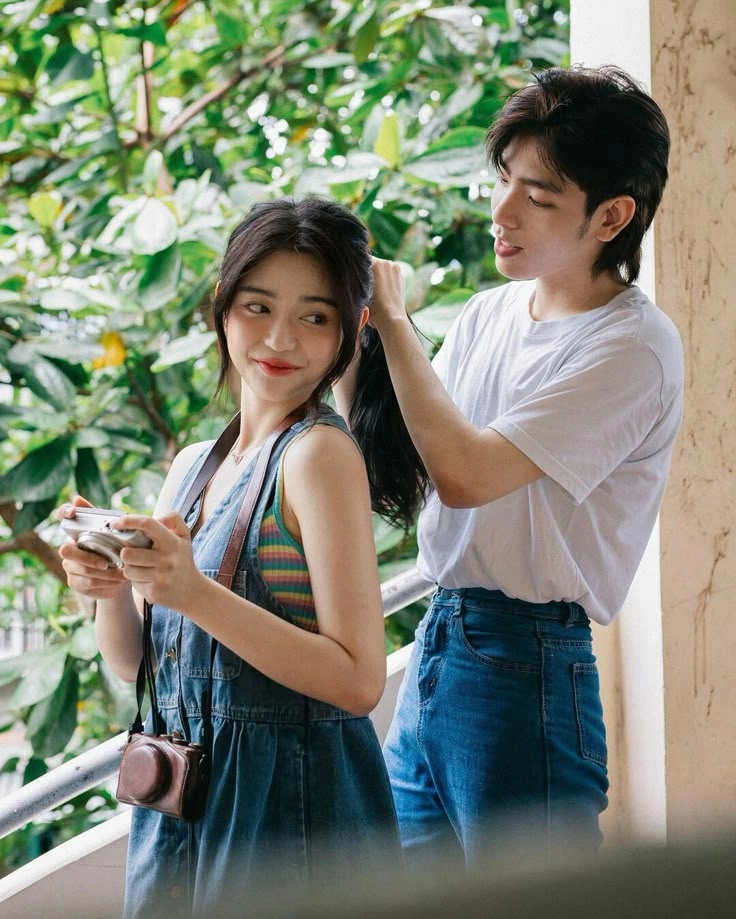 Chụp ảnh với bạn thân đẹp là lựa chọn lý tưởng cho avatar bạn thân đáng nhớ